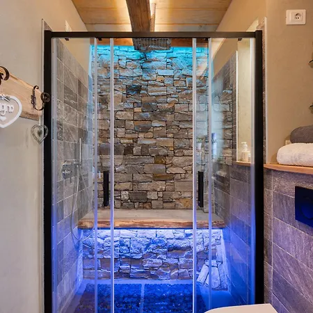 La Roccia - Casa Tatil Evi Borgo San Dalmazzo