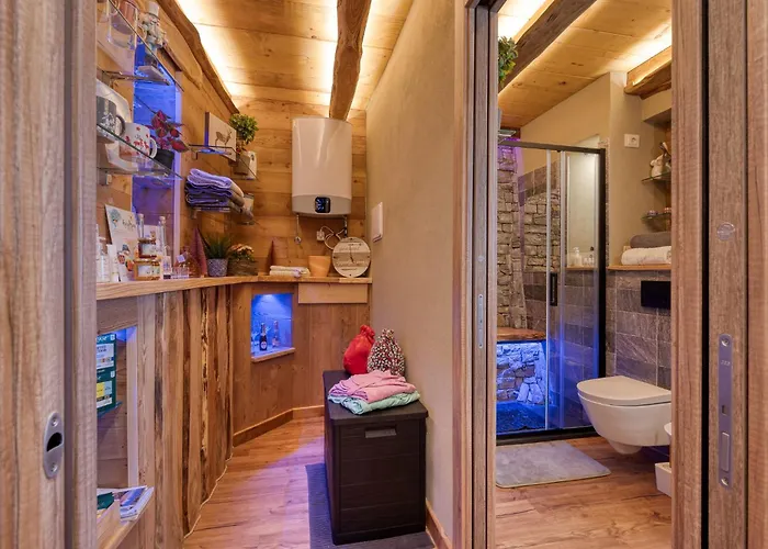 La Roccia - Casa Tatil Evi