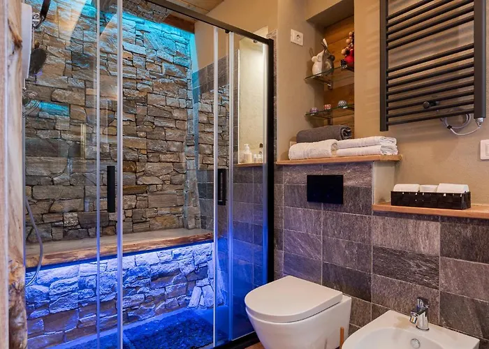 La Roccia - Casa Tatil Evi *